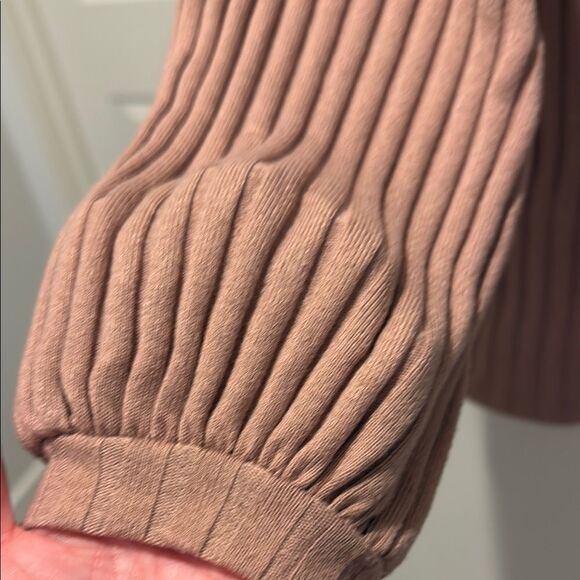 Status by Chenault Ribbed Knit Sweater in Mauve size Large - Picture 3 of 8